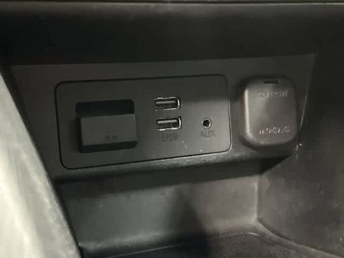 Used 2018 Toyota Yaris iA FWD image 25
