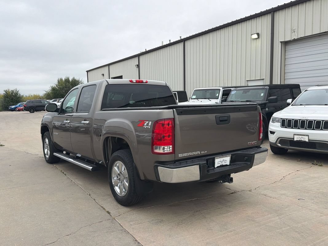 Used 2012 GMC Sierra 1500 SLT w/ Suspension Package, Off-Road AWD/4WD image 7