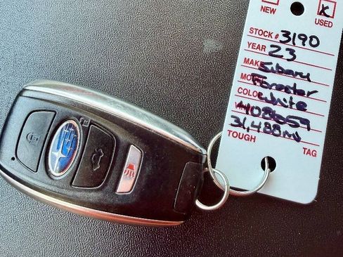 Used 2023 Subaru Forester Premium AWD/4WD image 53