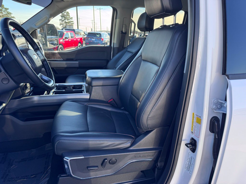 Used 2024 Ford F250 Lariat AWD/4WD image 19