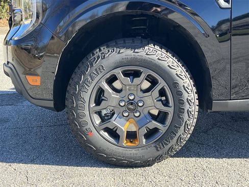 New 2026 Ford Maverick Tremor image 30