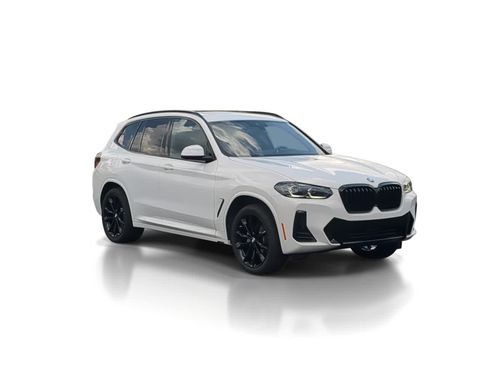 Used 2024 BMW X3 sDrive30i w/ Premium Package RWD image 2