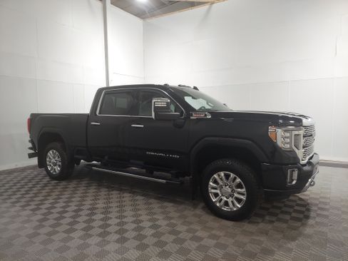 Used 2020 GMC Sierra 2500 Denali image 4