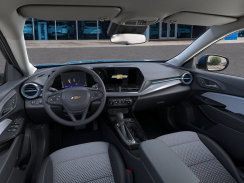 New 2026 Chevrolet Trax LT FWD image 15