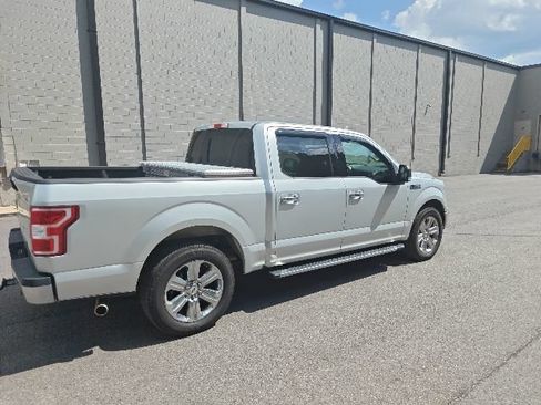 Used 2018 Ford F150 XLT w/ Equipment Group 302A Luxury RWD image 3