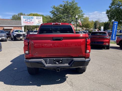 New 2026 Chevrolet Colorado ZR2 w/ Technology Package image 6