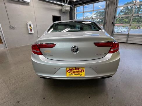 Used 2017 Buick LaCrosse Premium w/ Driver Confidence Package #2 FWD image 4