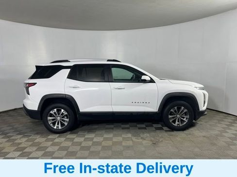 Used 2025 Chevrolet Equinox LT w/ Convenience Package II image 7