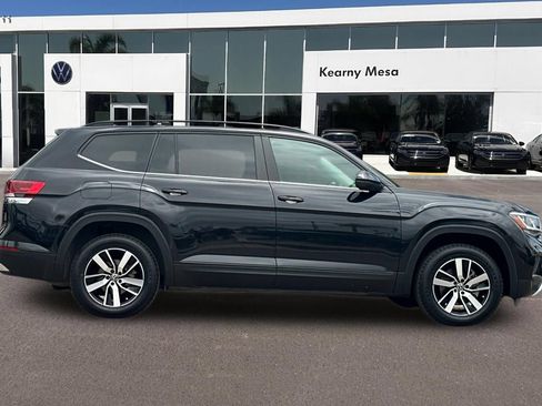 Used 2023 Volkswagen Atlas SE FWD image 3