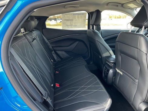 Used 2023 Ford Mustang Mach-E Select w/ Comfort Package Lite image 4