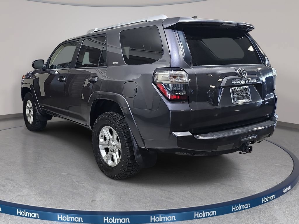 Used 2016 Toyota 4Runner SR5 AWD/4WD image 8
