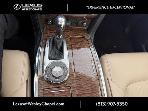 Used 2019 Nissan Armada Platinum w/ Captain's Chairs Package image 8