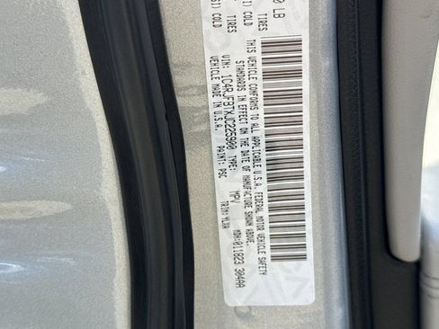 Used 2018 Jeep Grand Cherokee Limited AWD/4WD image 30