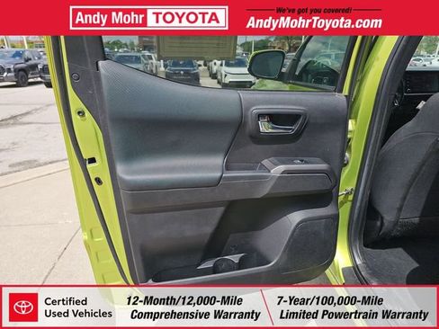 Certified 2023 Toyota Tacoma TRD Off-Road w/ Black Out Package (TMS) AWD/4WD image 32