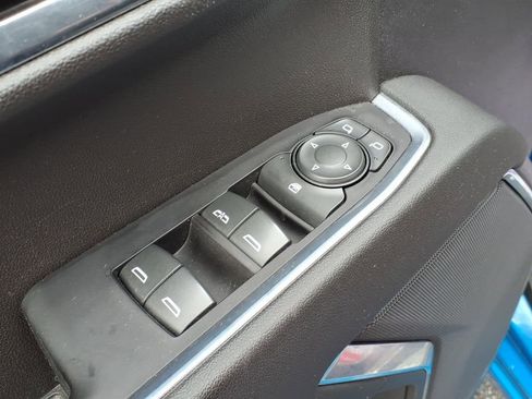 Used 2022 Chevrolet Silverado 1500 RST AWD/4WD image 10