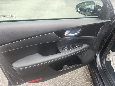 Certified 2023 Kia Forte GT-Line w/ GT-Line Technology Package FWD image 11