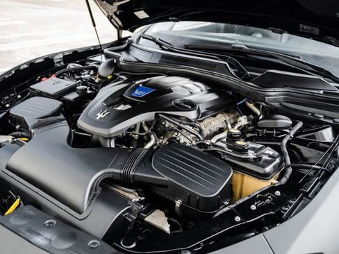 Used 2014 Maserati Ghibli S Q4 AWD/4WD image 80