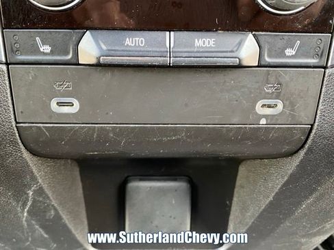 Used 2023 Chevrolet Tahoe LT w/ Luxury Package AWD/4WD image 54