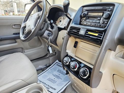 Used 2006 Honda CR-V EX image 14