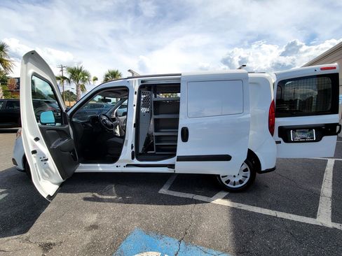 Used 2019 RAM ProMaster City Tradesman SLT image 15