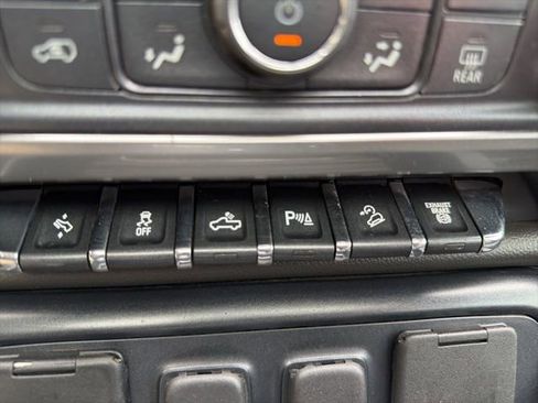 Used 2016 Chevrolet Silverado 2500 LTZ w/ Duramax Plus Package image 23