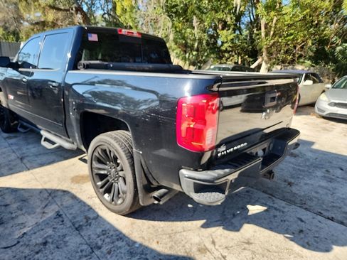 Used 2017 Chevrolet Silverado 1500 LTZ Z71 w/ LTZ Plus Package image 3