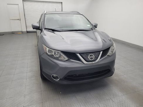 Used 2018 Nissan Rogue Sport SV w/ SV Technology Package FWD image 14