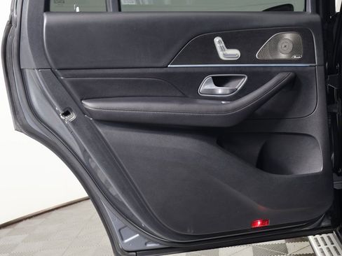 Used 2022 Mercedes-Benz GLS 450 4MATIC image 14