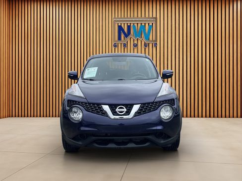 Used 2015 Nissan Juke SV image 32