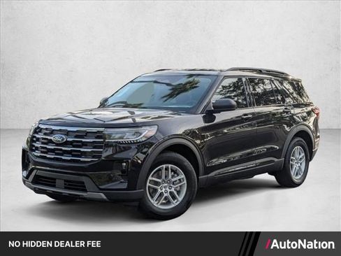 New 2026 Ford Explorer Active w/ Active Comfort Package RWD image 1