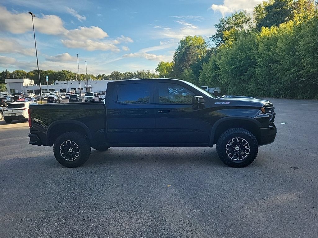Used 2026 Chevrolet Silverado 1500 ZR2 AWD/4WD image 8