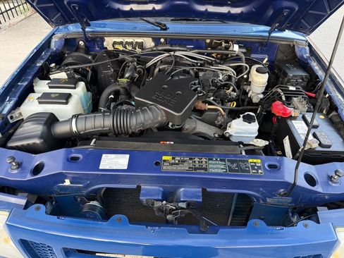 Used 2010 Ford Ranger Sport RWD image 26