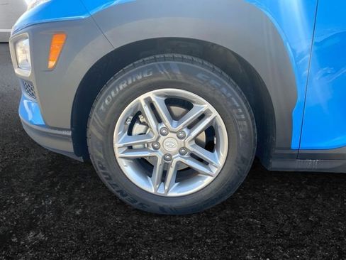 Used 2021 Hyundai Kona SE w/ Cargo Package image 6