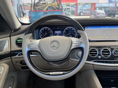 Used 2015 Mercedes-Benz S 550 Sedan image 13