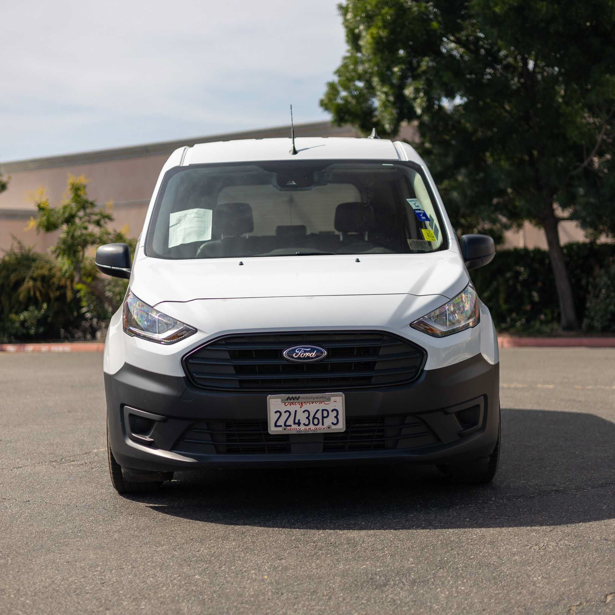 Used 2022 Ford Transit Connect XL FWD image 2
