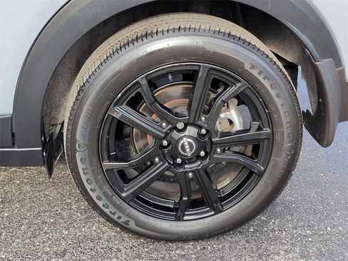 Used 2023 Nissan Kicks SR w/ SR Premium Package image 21