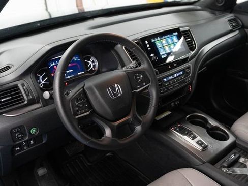 Certified 2022 Honda Passport EX-L image 3