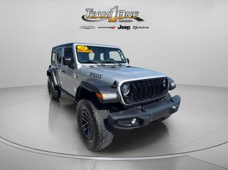 Used 2024 Jeep Wrangler Unlimited Sport AWD/4WD video 1
