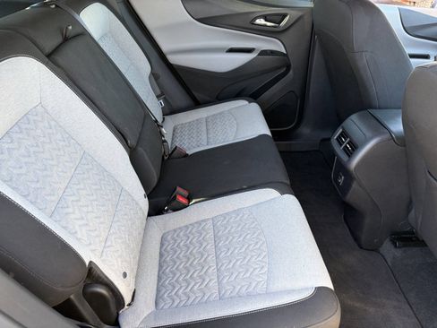 Certified 2024 Chevrolet Equinox LS FWD image 14