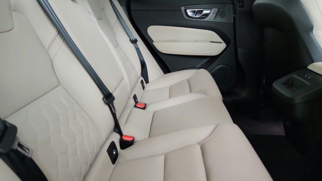 Certified 2026 Volvo XC60 B5 Plus w/ Protection Package Premier AWD/4WD image 47