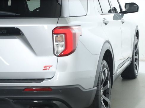 Used 2023 Ford Explorer ST w/ Equipment Group 401A AWD/4WD image 47