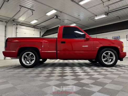 Used 1993 Chevrolet Silverado 1500 454 SS RWD image 17