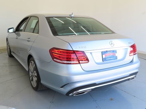 Used 2014 Mercedes-Benz E 350 4MATIC Sedan image 6