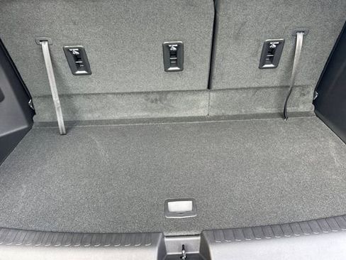 New 2026 Chevrolet Traverse LT w/ Sun and Wheel Package image 21