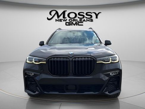 Used 2021 BMW X7 xDrive40i w/ M Sport Package image 2