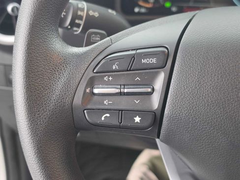 Used 2023 Hyundai Kona SE w/ Cargo Package FWD image 29