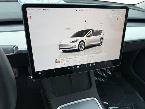 Used 2023 Tesla Model 3 Standard Range image 12