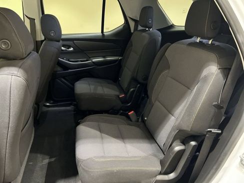 Used 2018 Chevrolet Traverse LT FWD image 22
