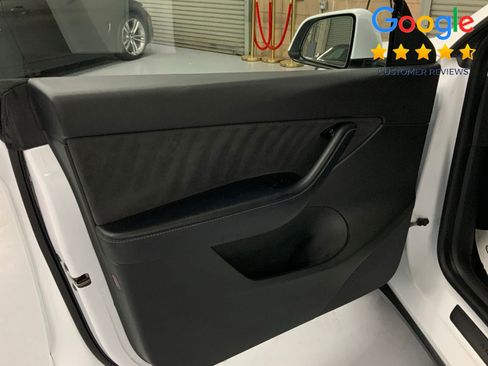 Used 2021 Tesla Model Y Long Range AWD/4WD image 9