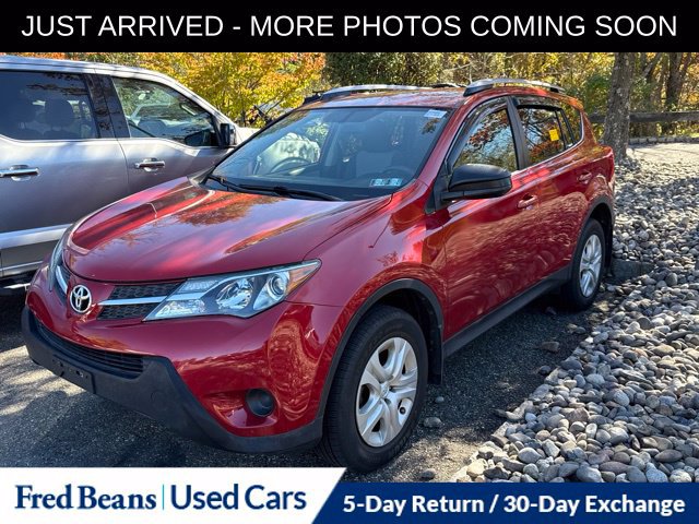 Used 2014 Toyota RAV4 LE AWD/4WD image 3